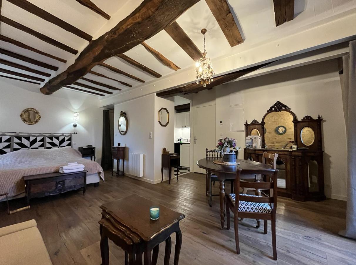 Henri& Henriette Le Studiolo D'Henri Apartment Ван Екстериор снимка