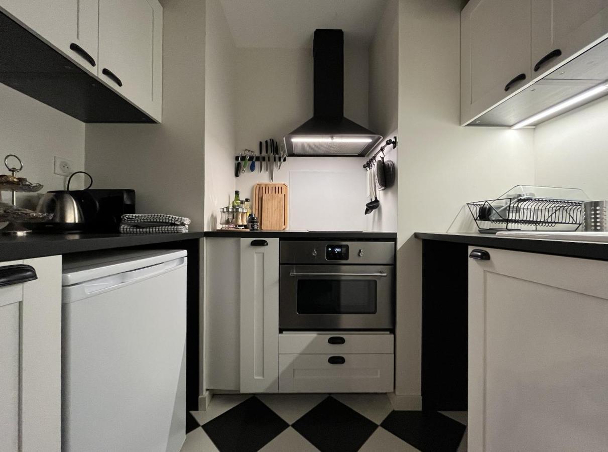 Henri& Henriette Le Studiolo D'Henri Apartment Ван Екстериор снимка
